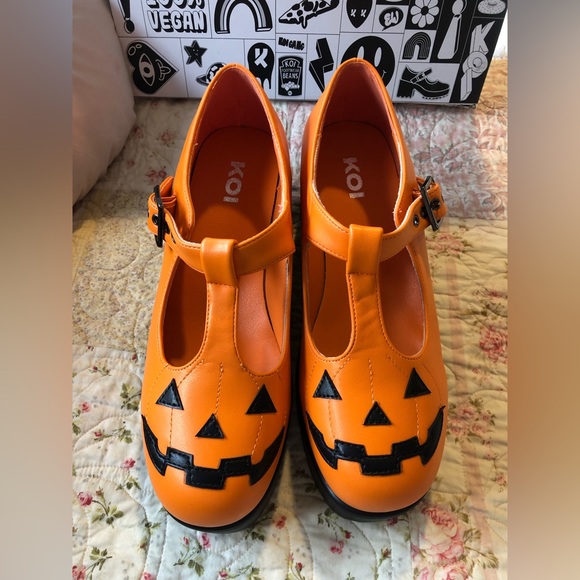 NIB Koi Footwear Sail Pumpkin Poison Mary Janes Sz 8 sold out on site! - Picture 2 of 5